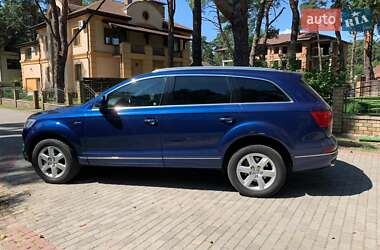 Audi Q7  2015