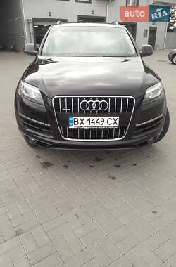 Audi Q7  2012