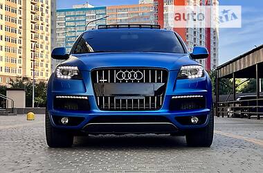 Audi Q7  2010