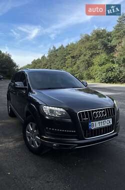 Audi Q7  2013