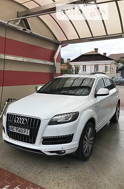 Audi Q7  2014