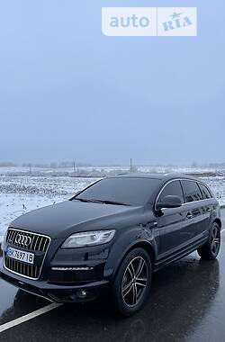 Audi Q7  2010