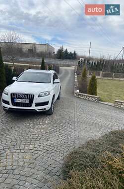 Audi Q7  2015
