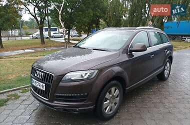 Audi Q7  2013