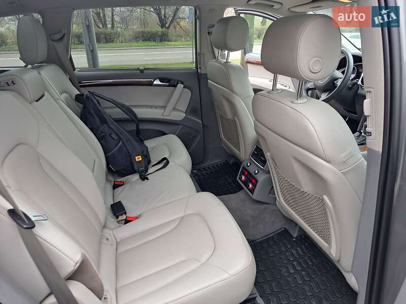 Внедорожник / Кроссовер Audi Q7 2015 в Львове фото 11 Внедорожник / Кроссовер Audi Q7 2015 в Львове