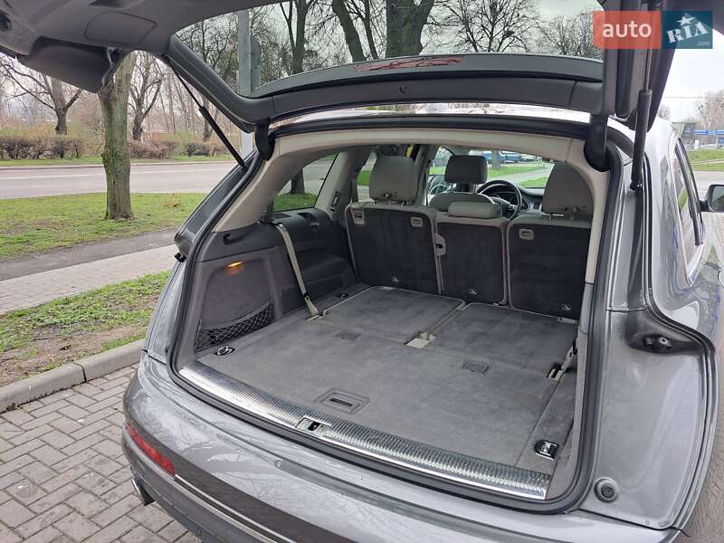 Внедорожник / Кроссовер Audi Q7 2015 в Львове фото 16 Внедорожник / Кроссовер Audi Q7 2015 в Львове