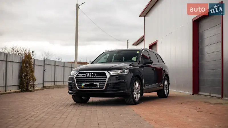 Audi Q7 2016