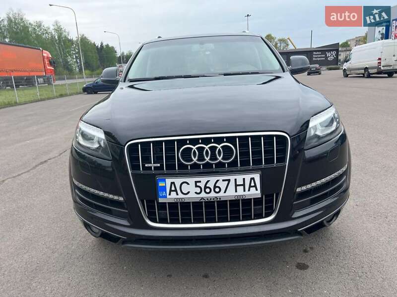 Позашляховик / Кросовер Audi Q7 2014 в Ковелі