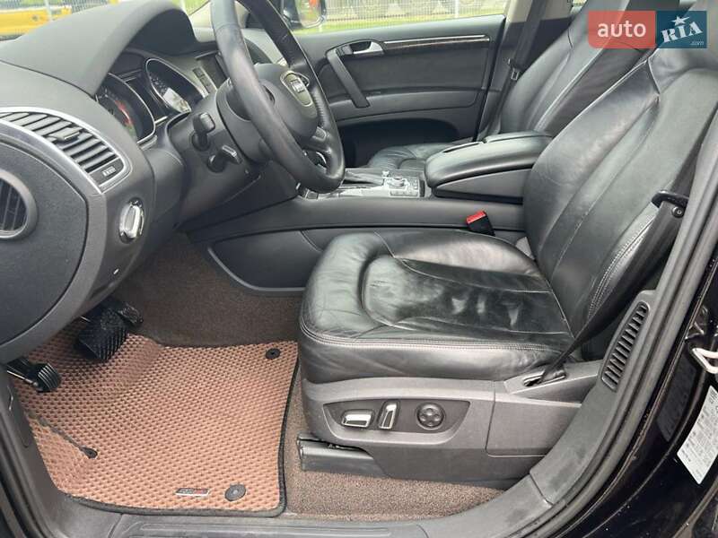 Позашляховик / Кросовер Audi Q7 2014 в Ковелі