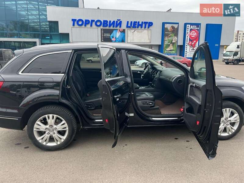 Позашляховик / Кросовер Audi Q7 2014 в Ковелі