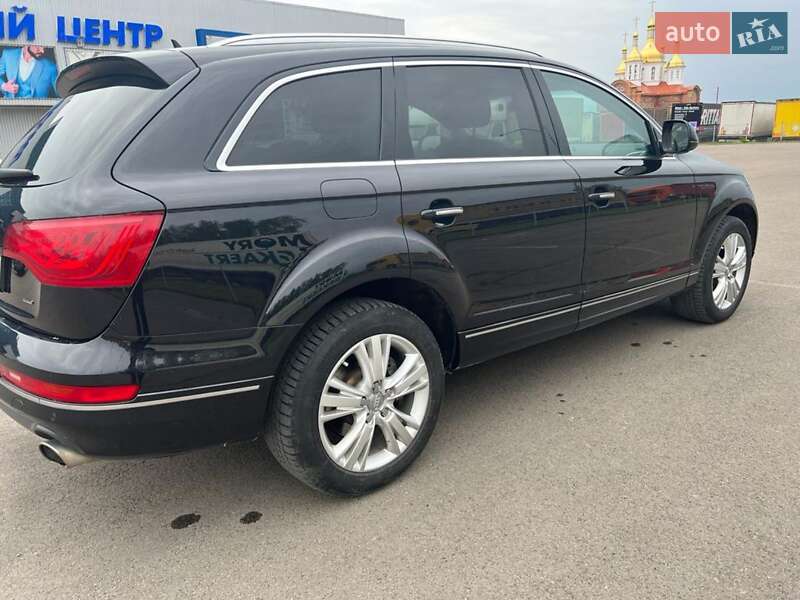 Позашляховик / Кросовер Audi Q7 2014 в Ковелі