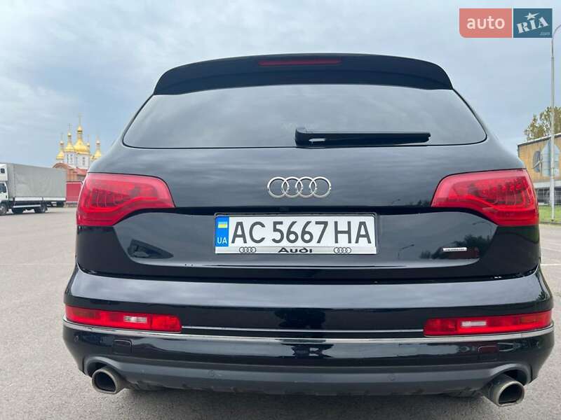 Позашляховик / Кросовер Audi Q7 2014 в Ковелі