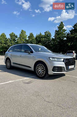Audi Q7 2017
