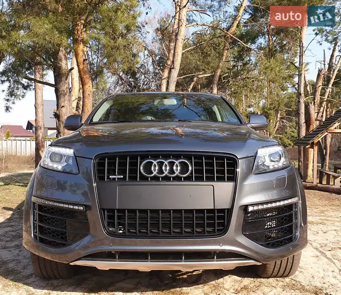 Audi Q7