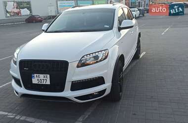 Audi Q7  2015