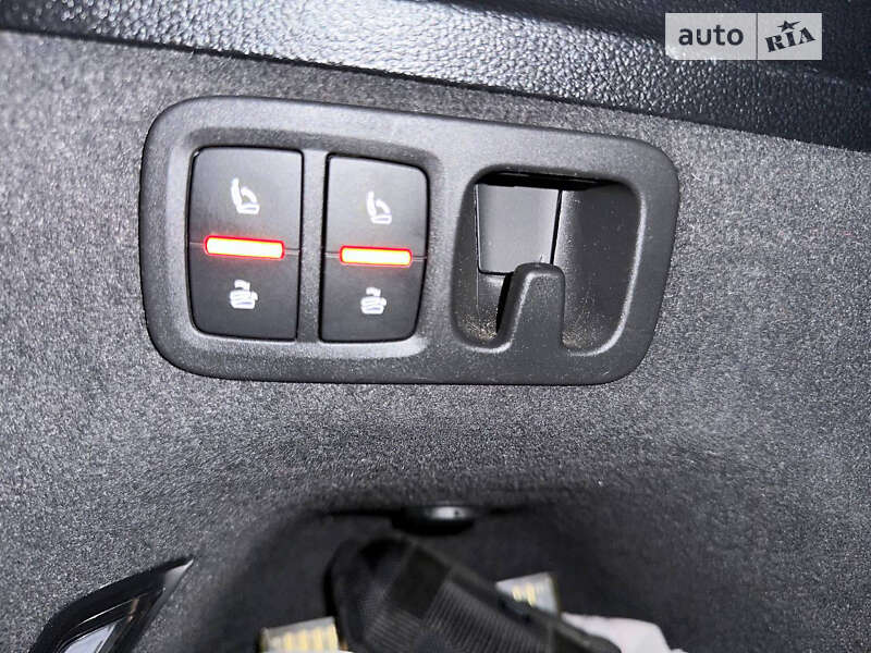 Позашляховик / Кросовер Audi Q7 2017 в Львові