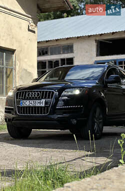 Audi Q7  2013