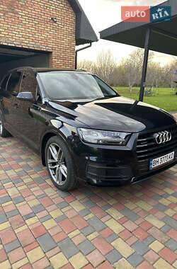 Audi Q7 2017