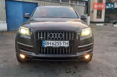 Audi Q7  2010