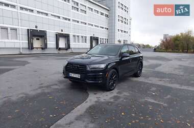 Audi Q7  2016
