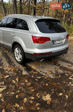 Audi Q7  2008