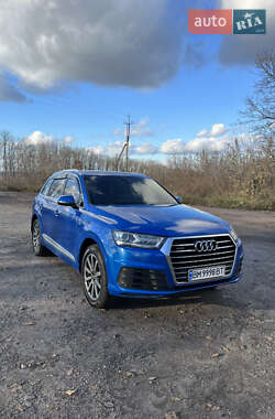 Audi Q7  2016