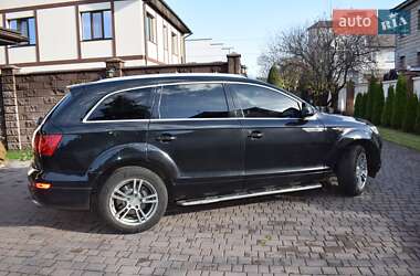Audi Q7  2006