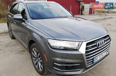 Audi Q7  2016