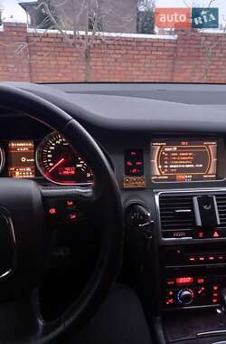 Audi Q7  2007