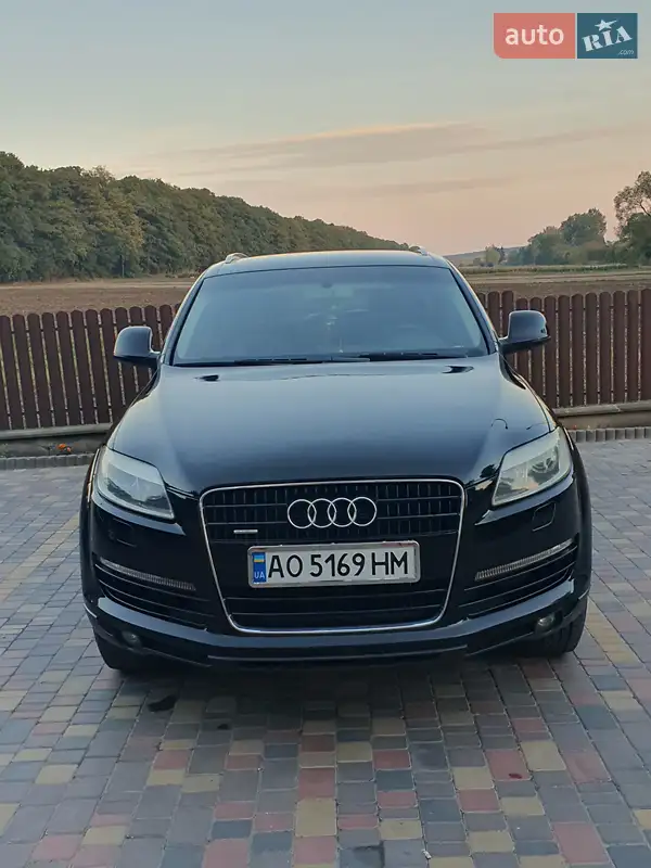 Audi Q7