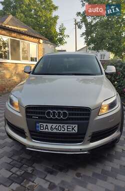 Audi Q7  2006