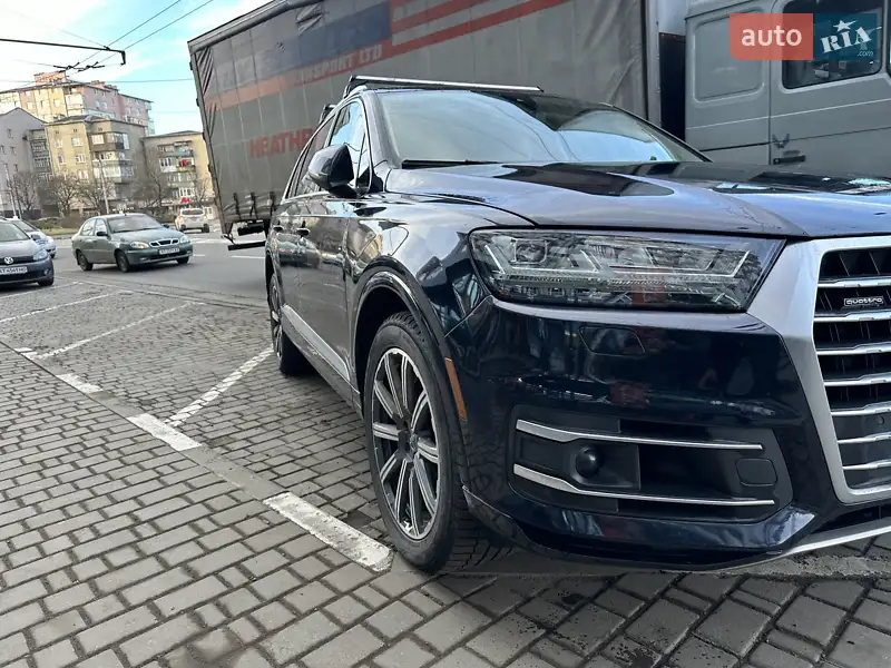 Audi Q7