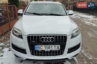 Audi Q7  2013