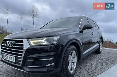Audi Q7  2015