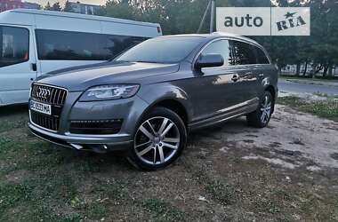 Audi Q7  2012