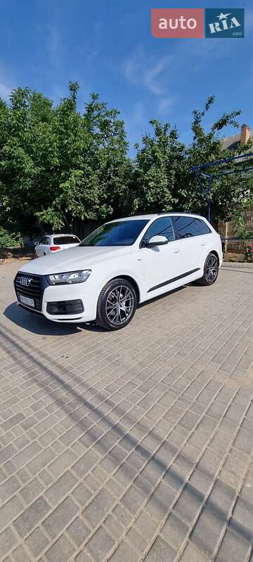 Audi Q7 2017