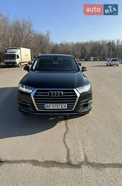 Audi Q7  2019