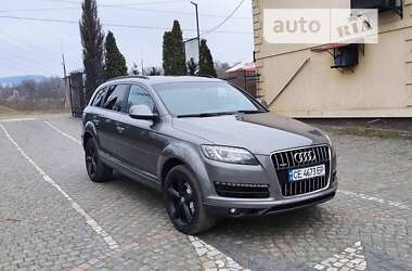 Audi Q7  2011