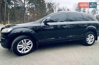 Audi Q7  2008