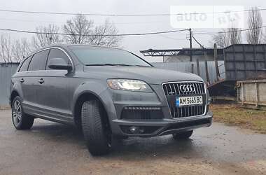 Audi Q7  2014