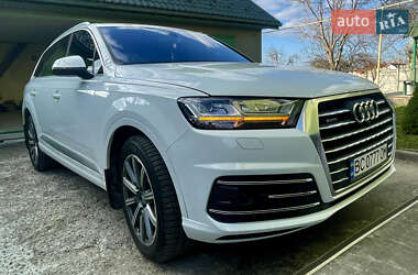 Audi Q7  2018