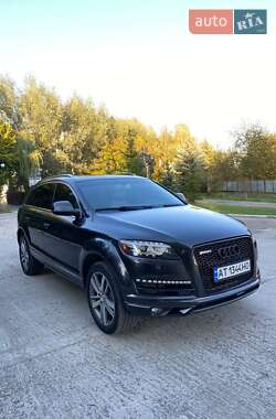 Audi Q7  2011