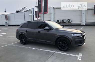 Audi Q7  2018