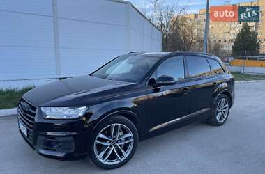 Audi Q7  2017