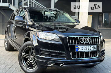 Audi Q7  2015