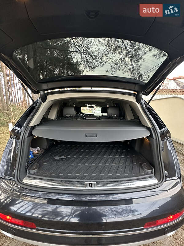 Внедорожник / Кроссовер Audi Q7 2012 в Львове