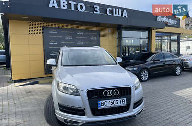 Audi Q7  2012