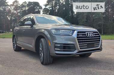 Audi Q7  2017