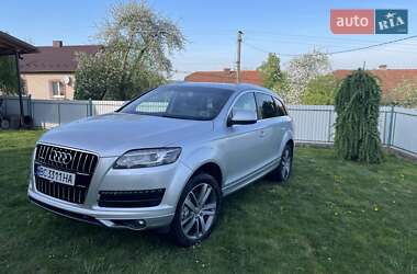 Audi Q7  2012