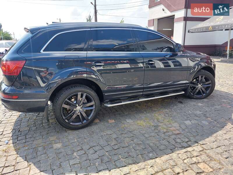 Внедорожник / Кроссовер Audi Q7 2009 в Житомире